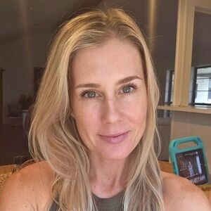 Meet your Posher, Lindsey